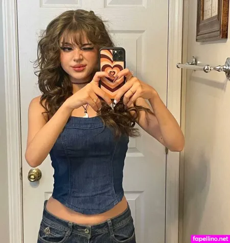 Hellbabyeve OnlyFans Thumbnail #OiIbCCOwdn