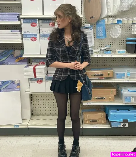 Hellbabyeve OnlyFans Thumbnail #cE3YGDPsmb