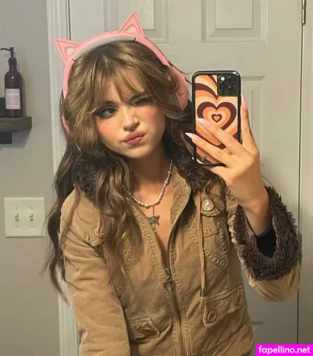 Hellbabyeve OnlyFans Thumbnail #gEfOsc7VWp