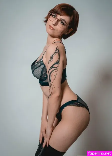 Hellbunn OnlyFans Thumbnail #v3kqeby0ju