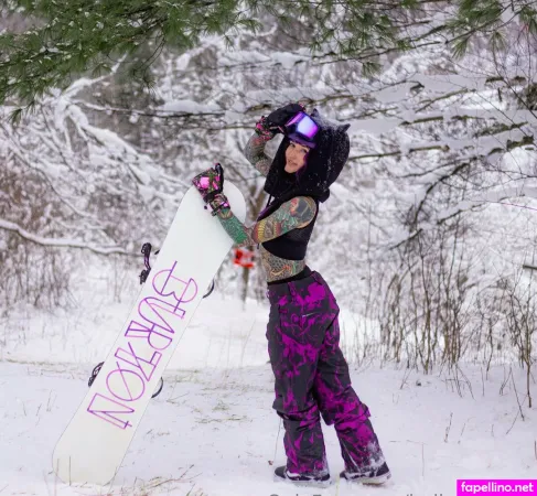 Hellcatnat Tv OnlyFans Thumbnail #xmoruhZ2bH