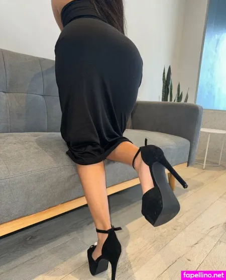 Hellen Fetich OnlyFans Thumbnail #cjyGvz8ns9