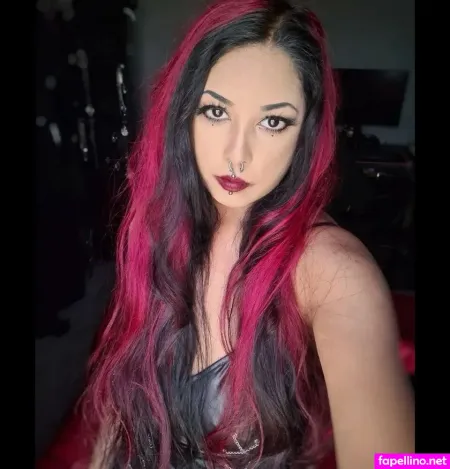 Hellhemma OnlyFans Thumbnail #0AnswA4Rlo