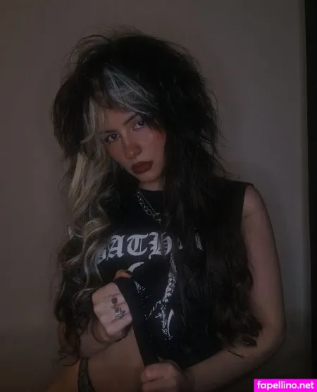 Hellioncait OnlyFans Thumbnail #KzbRv2B9I8