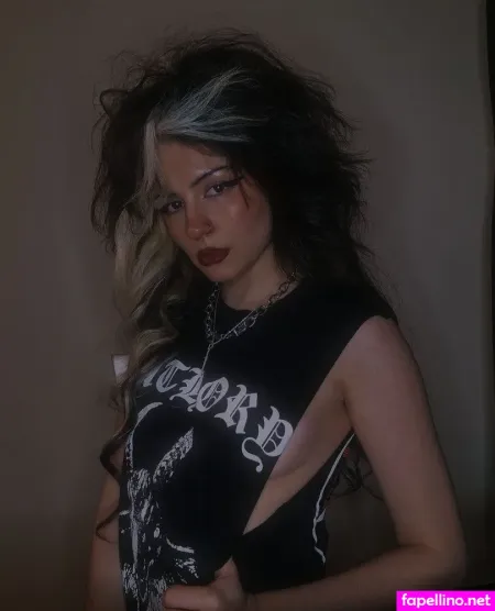 Hellioncait OnlyFans Thumbnail #WwGIQcWi4O