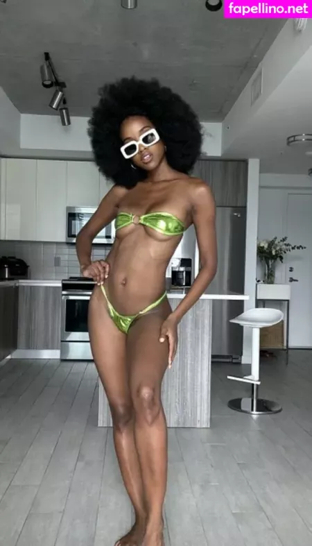 Hello Bombshell OnlyFans Thumbnail #V8k3tWGpJB