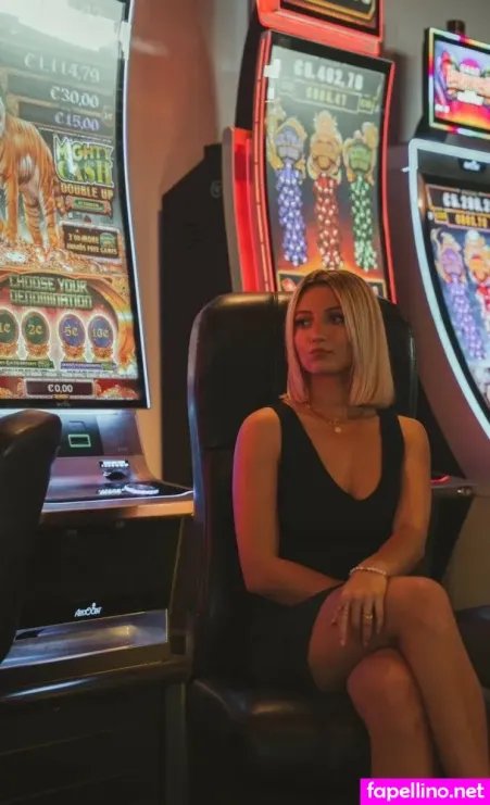 Hello Iris OnlyFans Thumbnail #h370mLapuY