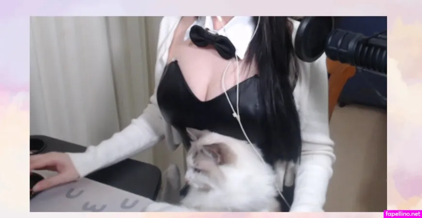 Hello Kiko OnlyFans Thumbnail #YFMJbvxara