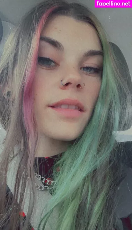 Helloella OnlyFans Thumbnail #kMIY6zrA1C