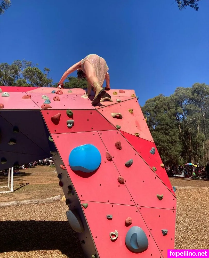 _helloeloise, helloeloise Nude Leaked OnlyFans Photo #cvf6k28mhi