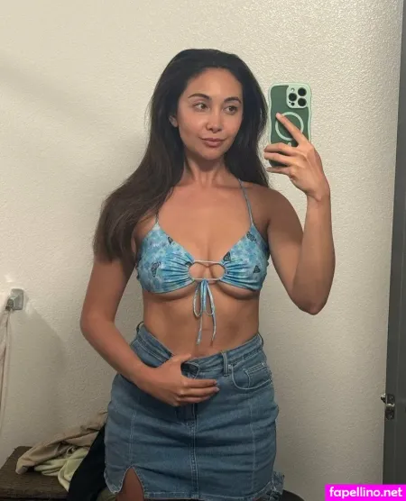 Hellohillary OnlyFans Thumbnail #Qr7Hk9yven