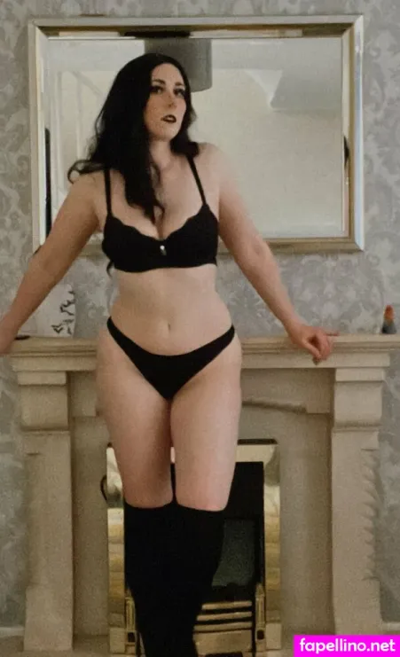 Helloim Laura OnlyFans Thumbnail #8e63dOUgpl