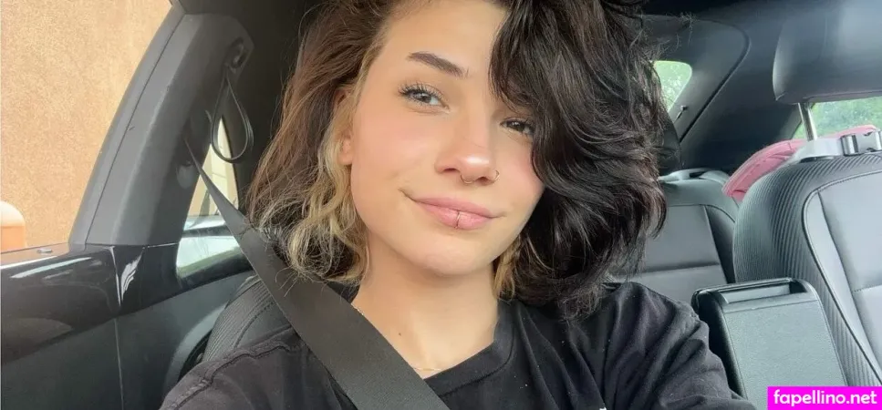 Helloindigoo OnlyFans Thumbnail #B59wIPTn3t