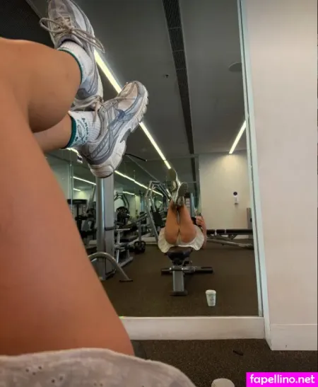 Hellokittychickyy 1 OnlyFans Thumbnail #5hoTkCgw9i