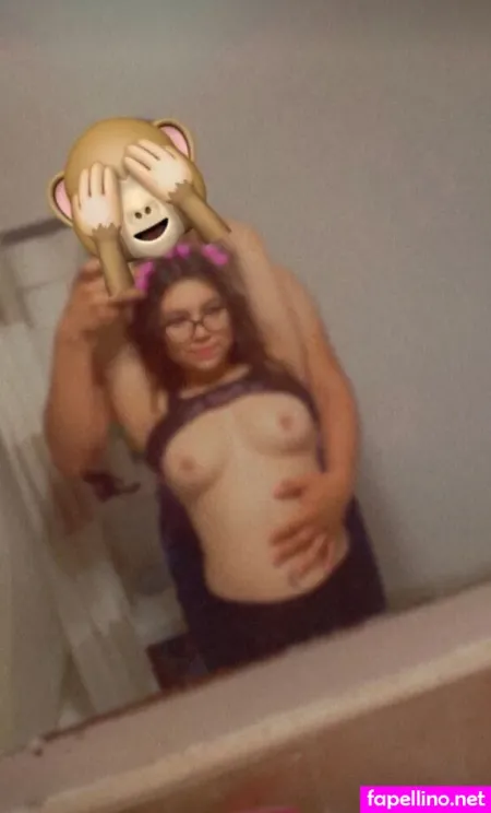 Hellokittyslvt888 OnlyFans Thumbnail #pvlbqBK65F