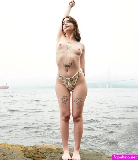 Hellooohoneyy OnlyFans Thumbnail #xQqc7Ww8Er