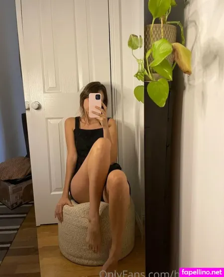 Hellostroll OnlyFans Thumbnail #6AiNeqWzur