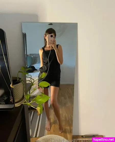 Hellostroll OnlyFans Thumbnail #xkJdFZI1t0