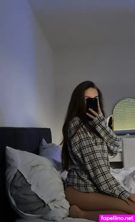 Hellozoey 1 OnlyFans Thumbnail #lOb3hd44SH