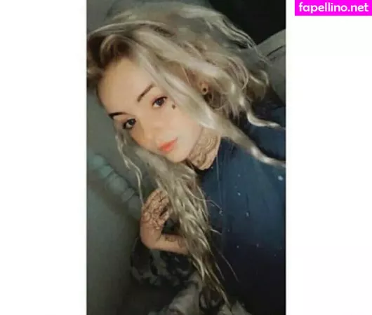 Hellsingqueen666 OnlyFans Thumbnail #8YUYmBr2MO