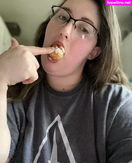 Hellsingqueen666 OnlyFans Thumbnail #MZcmdkfgMo