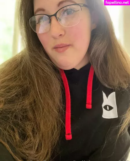 Hellsingqueen666 OnlyFans Thumbnail #Q81MqDCjD6