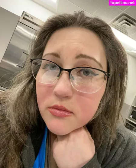 Hellsingqueen666 OnlyFans Thumbnail #bmYWRi8Bf9