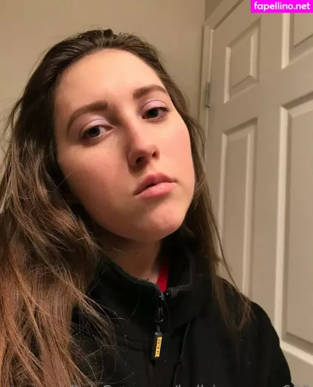 Hellsingqueen666 OnlyFans Thumbnail #h5IYnhiK3t