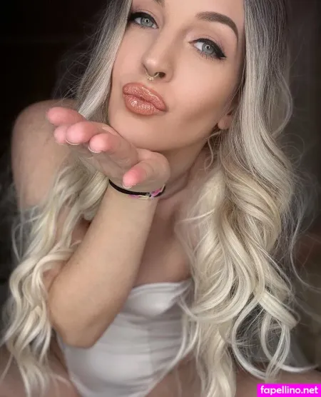 Hellterskelter8fans OnlyFans Thumbnail #gtgivWcWdY