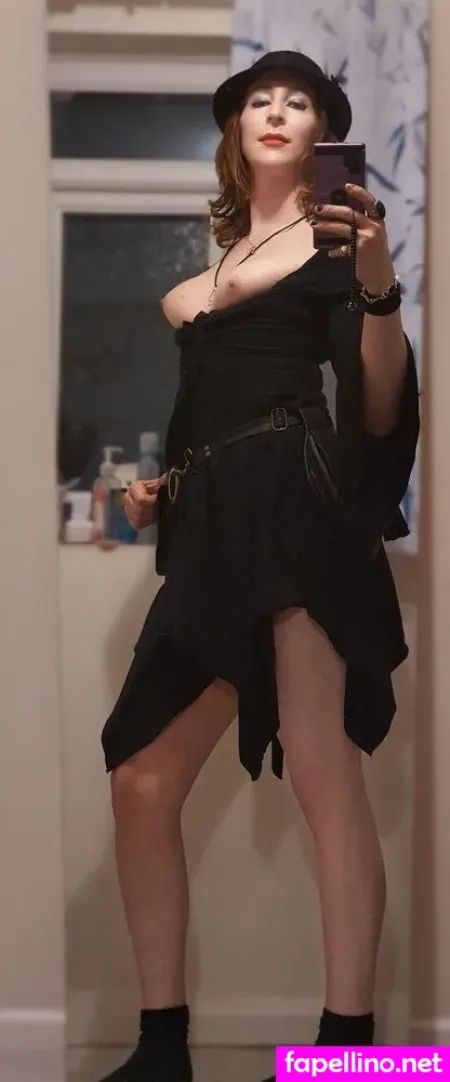 Hellvetika OnlyFans Thumbnail #2u4fmKS2Qz