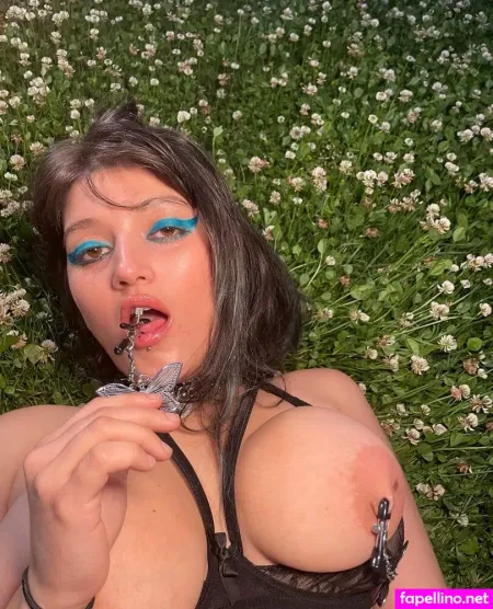Hellzkitten OnlyFans Thumbnail #HviHzB6PXD