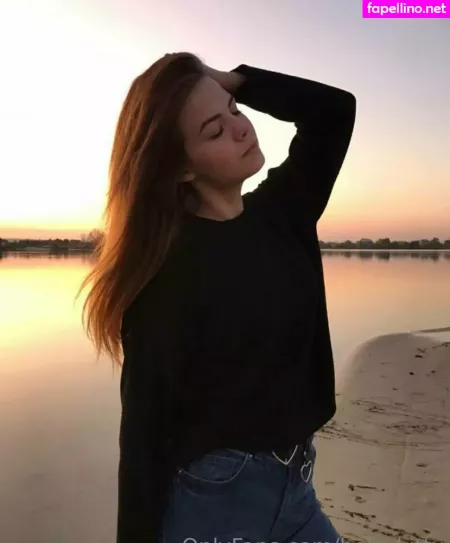 Helo Kitty OnlyFans Thumbnail #ACwQ6Gw55H