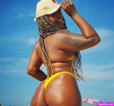 Helo Rocha OnlyFans Thumbnail #FdGRVEkYWj