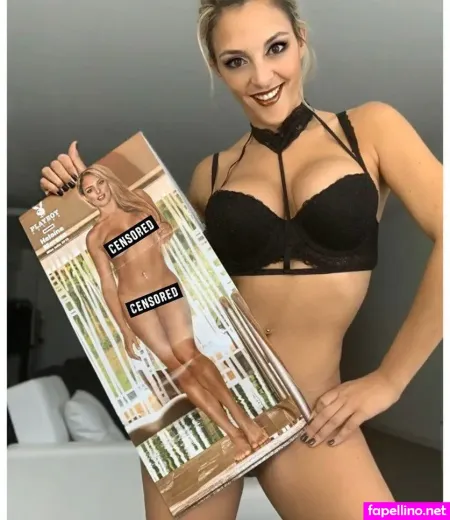 Heloine Moreno OnlyFans Thumbnail #krjByp5GGQ