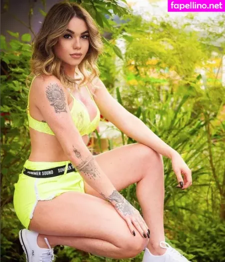 Heloisa Souza OnlyFans Thumbnail #Oe4nLTJaxE