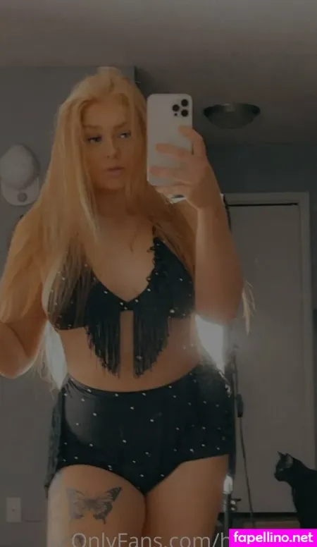 Heluvscar OnlyFans Thumbnail #09QC7lcqqt