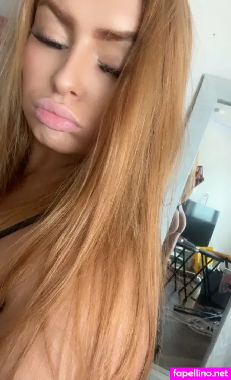 Heluvscarr OnlyFans Thumbnail #P2zSBx8xaC