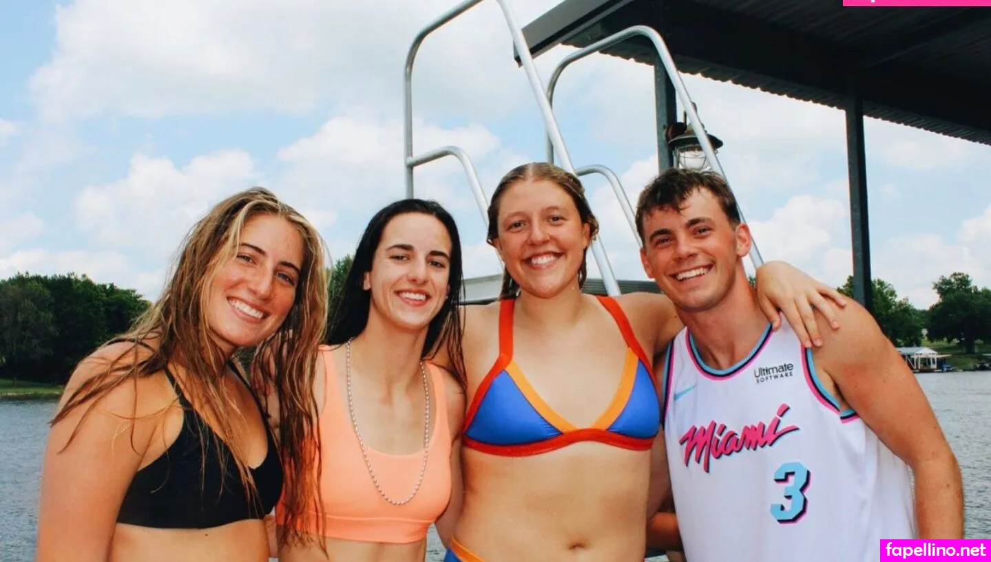 heluvstikax Nude Leaked OnlyFans Photo #7hcbR4qsnv