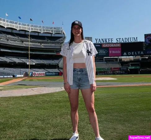 Heluvstikax OnlyFans Thumbnail #b1NGNZVCjC