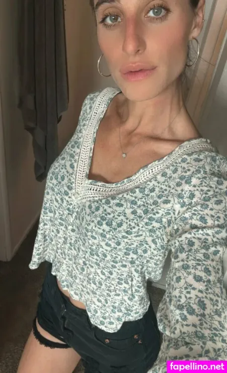 Hemlockhoneyy OnlyFans Thumbnail #OZok0xGP4M