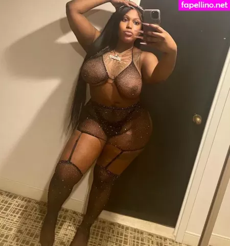 Hen Diorr OnlyFans Thumbnail #4LxjwsSzDq