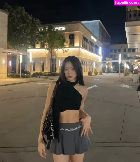 Hena Yang OnlyFans Thumbnail #1iomdr6pTR