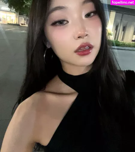 Hena Yang OnlyFans Thumbnail #3ApbnTypNb