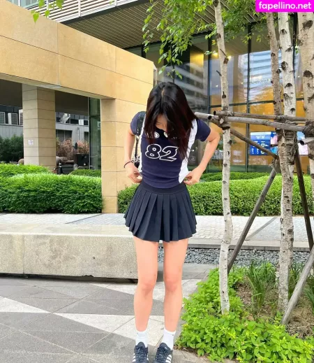 Hena Yang OnlyFans Thumbnail #LGzn2q3nzM