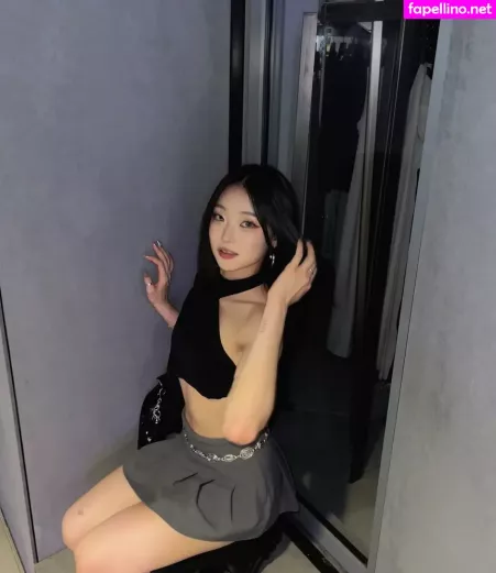 Hena Yang OnlyFans Thumbnail #t4fcZs3toq