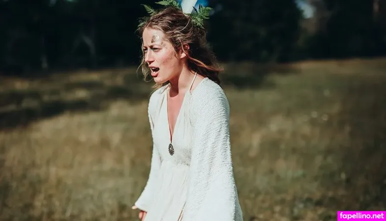 Henessi Schmidt OnlyFans Thumbnail #2IeN7KBM2H