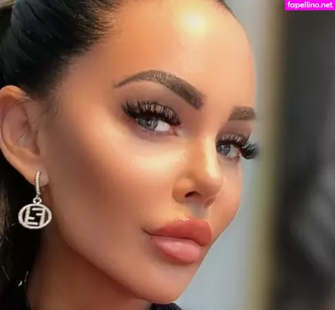 Heni Bauer OnlyFans Thumbnail #8wEhH9wMuq