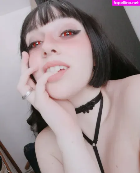 Heniasama OnlyFans Thumbnail #T9adxcUYSY