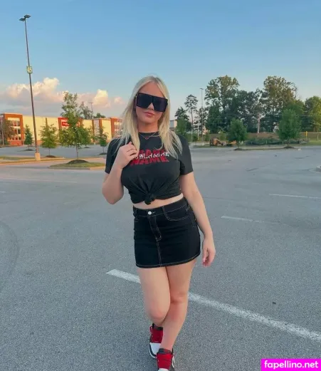 Henleyyyy OnlyFans Thumbnail #FJAehYTi2f