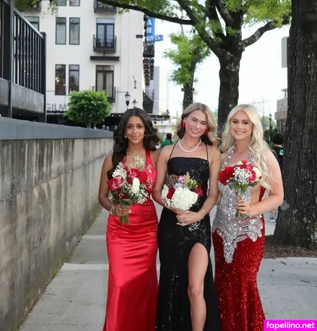 Henleyyyy OnlyFans Thumbnail #miAh2QxmF2